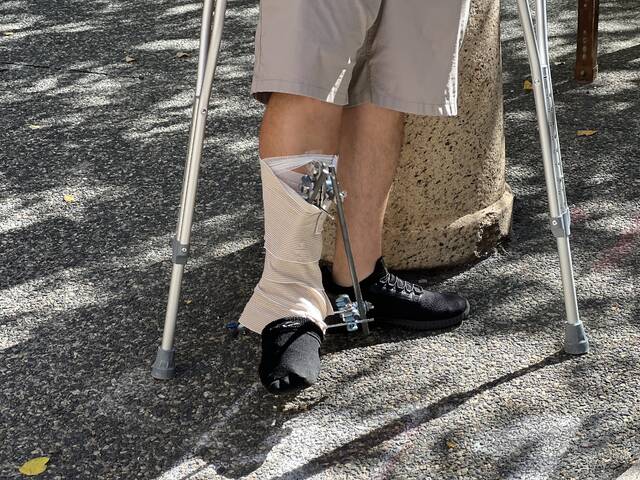 7749953_web1_Andrew-Robinson-injury
