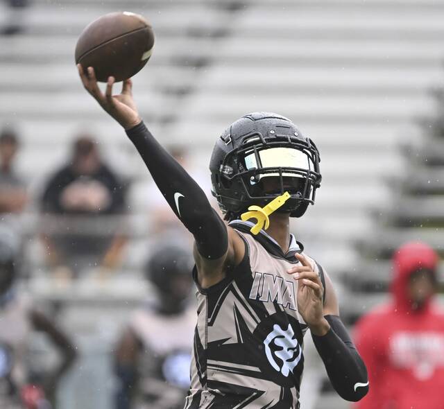 No. 1 Imani Christian scores late TD to beat Highlands in defensive struggle