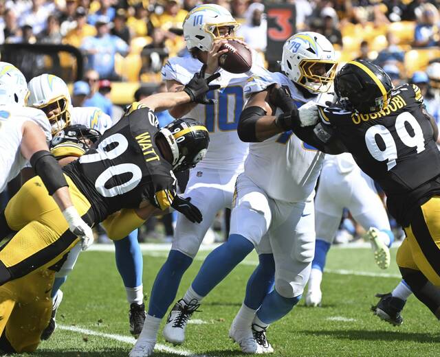 7759397_web1_ptr-SteelersChargers05-092324