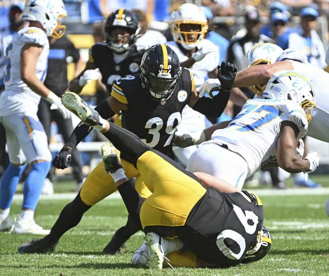 7759397_web1_ptr-SteelersChargers17-092324