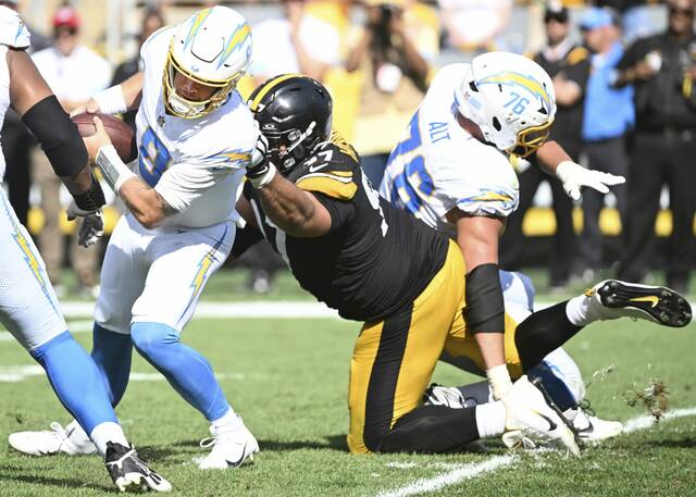 7759397_web1_ptr-SteelersChargers26-092324