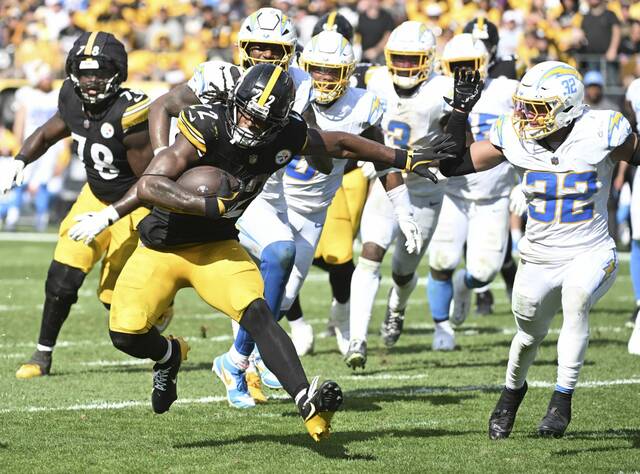 7759397_web1_ptr-SteelersChargers32-092324