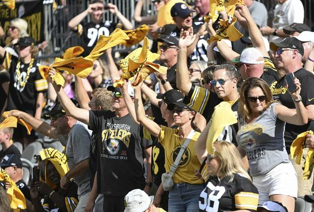 7759397_web1_ptr-SteelersChargers35-092324