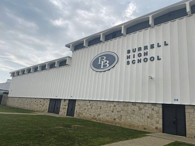 7761459_web1_vnd-burrellhighschool