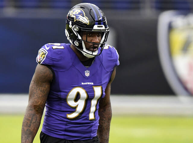 Baltimore Ravens are signing edge rusher Yannick Ngakoue, AP source says<span class="headline-video">Video <i class="fa-solid fa-circle-play"></i></span>