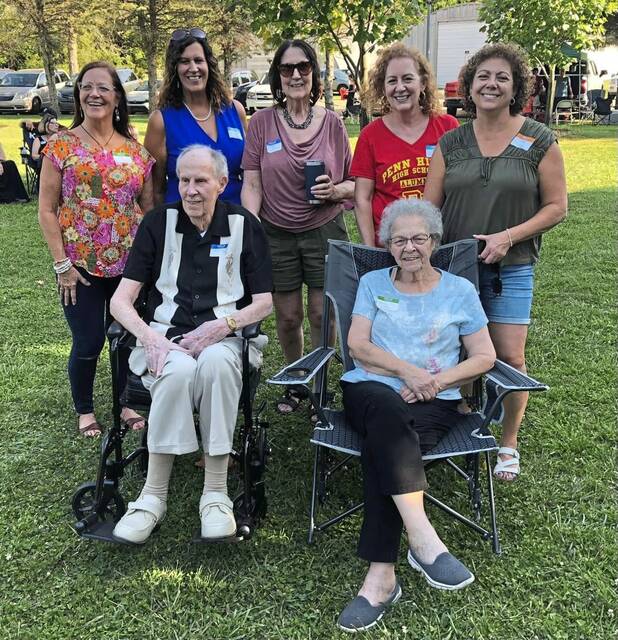 7765197_web1_php-ReunionPicnic-100324--5-