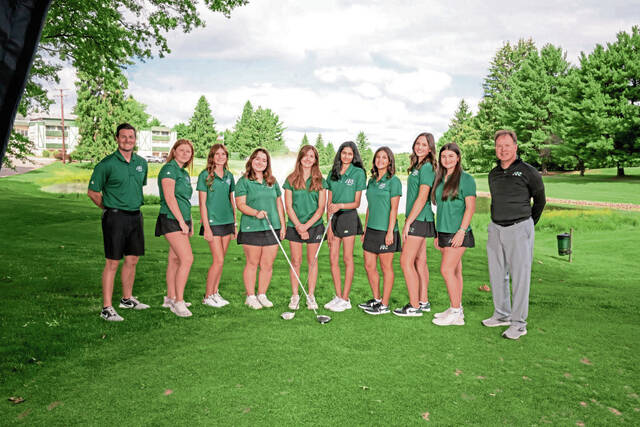 Pine-Richland girls golfers celebrate section title after win in finale