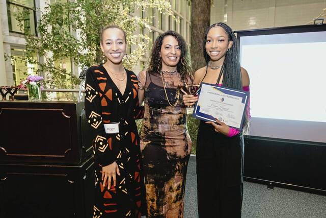 7766016_web1_Diverse-Art-Winners139