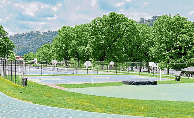 7769500_web1_vnd-OakmontPickleball-052224