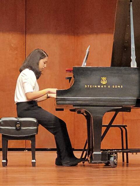 7772840_web1_pcj-prpianists-100324-2