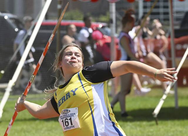 Derry javelin standout Mazzoni excited to commit to Auburn, looks forward to 3A competition