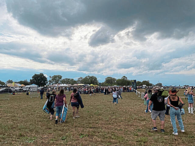 7777423_web1_gtr-BryanAtmosphere03-092924