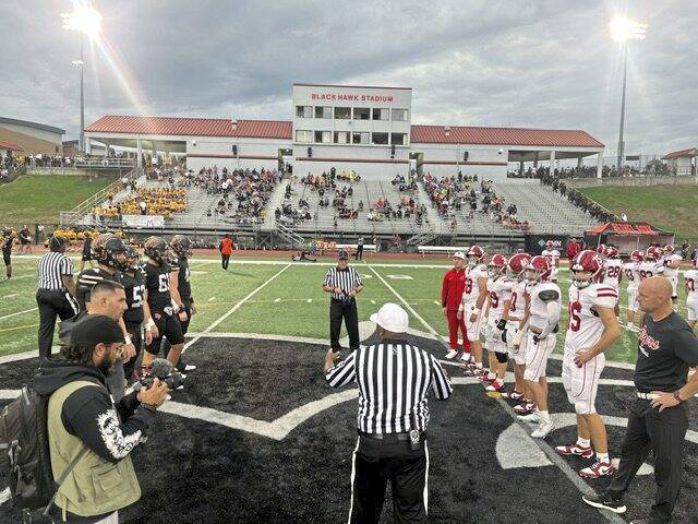 Bethel Park rides duo of Moore and Pfeuffer to wild victory over Moon