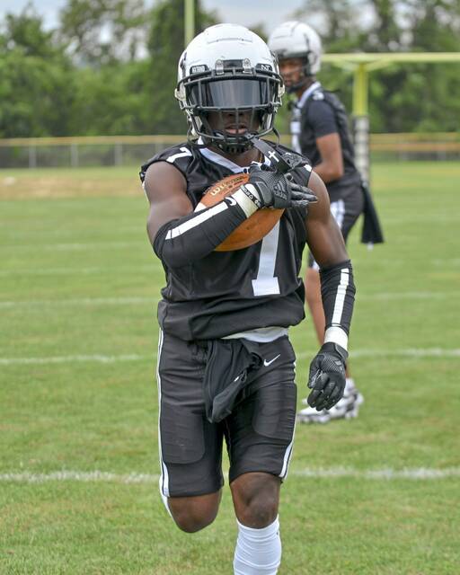 High school roundup for Sept. 28, 2024: Big plays boost Monessen past South Side