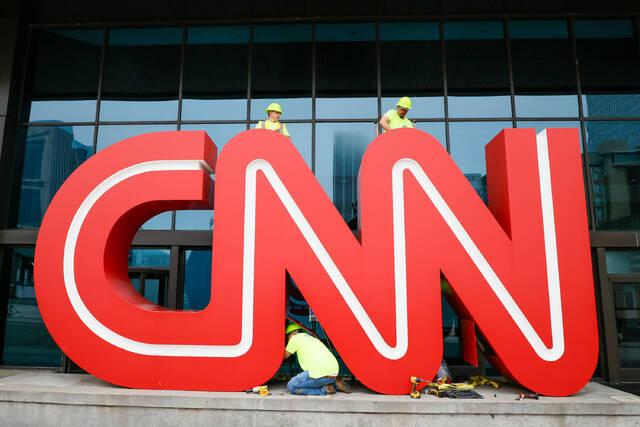 7789325_web1_BIZ-CNN-WEBSITE-PAYWALL-AT