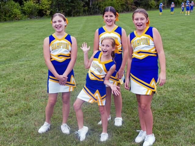 7791458_web1_hj-juniorcheerleaders-103124-8