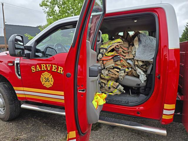 7792196_web1_vnd-firefighterrelief4-100324