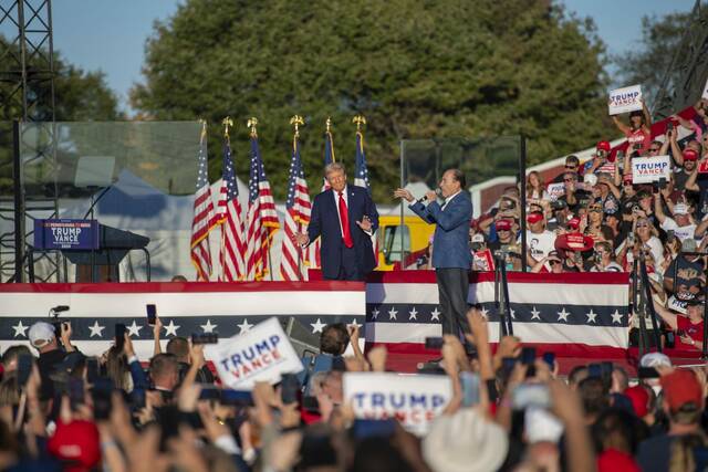 7797997_web1_PTR-TrumpLive17