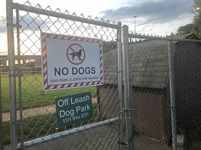 7798455_web1_HER-AspDogPark-092123