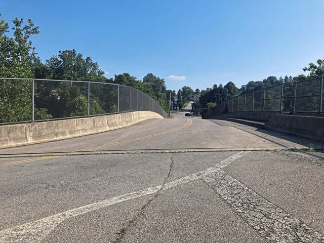 7801067_web1_Shafton-Bridge