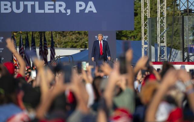 7805122_web1_PTR-TrumpLive15