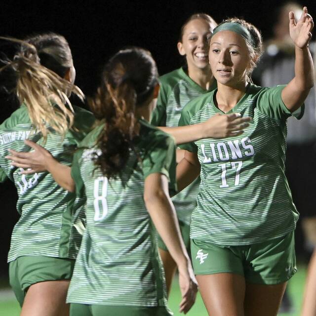 High school roundup for Oct. 7, 2024: South Fayette gets past Thomas Jefferson to clinch section title