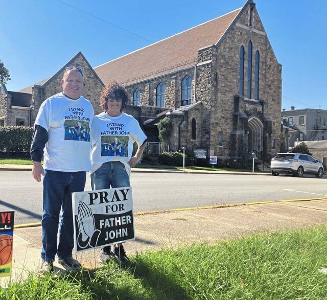 Slide 
													
													3