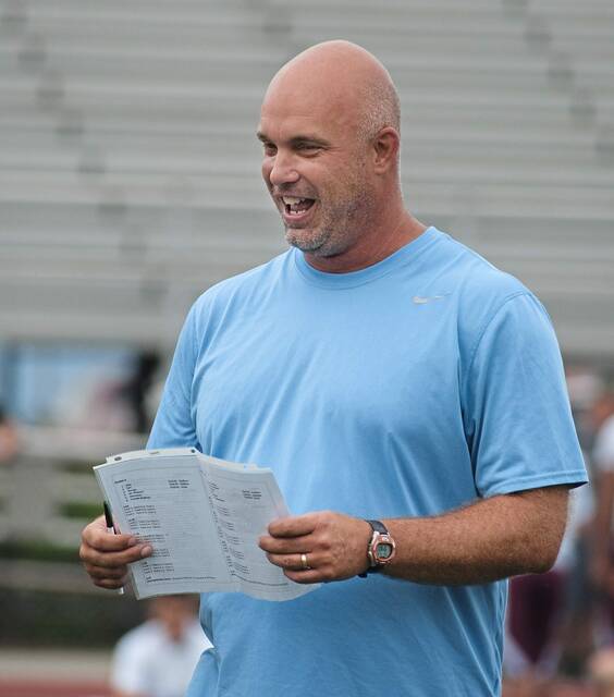 Former Hempfield, Serra Catholic football coach Rich Bowen dies at age 60