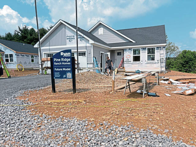 7816132_web1_vnd-pineridgehomes-080124--2-