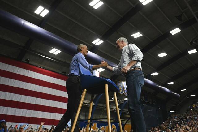 7816721_web1_ptr-Obama516-101124