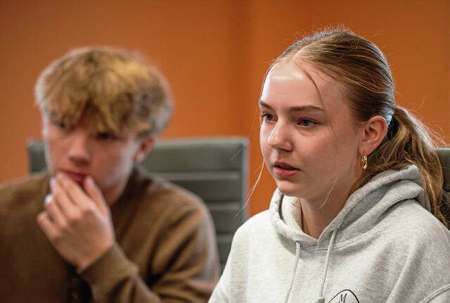 7835717_web1_gtr-VentanaStudents6-101724
