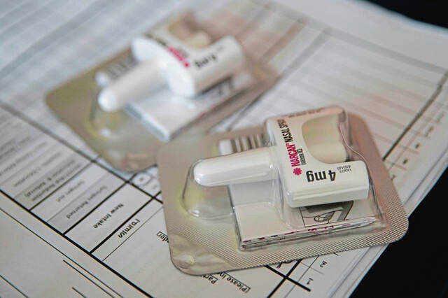 7840160_web1_web-opiods-04