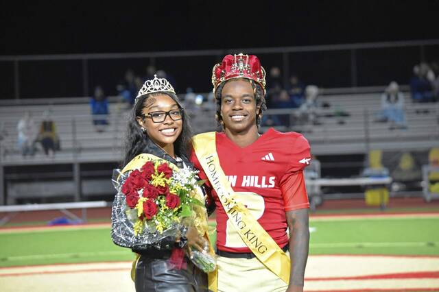 7842855_web1_php-Homecoming-102424-1-