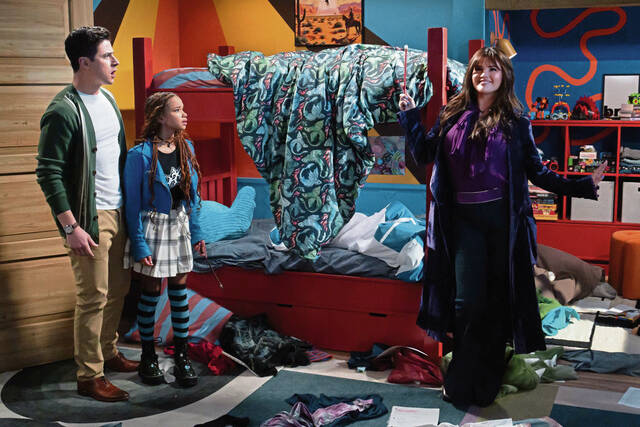 7842956_web1_ptr-ViewingTip3-10272024-WizardsBeyondWaverlyPlace