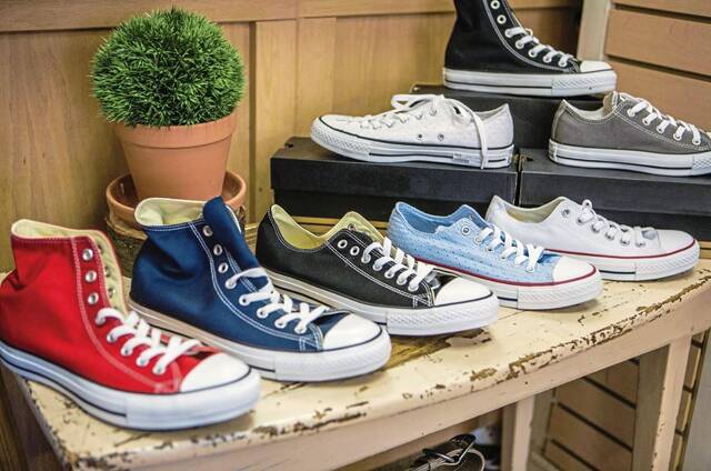7847202_web1_Shoes