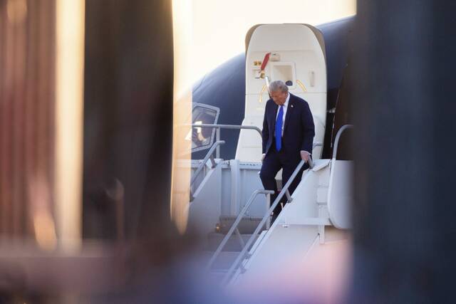 7852254_web1_gtr-TrumpUnity107-102024