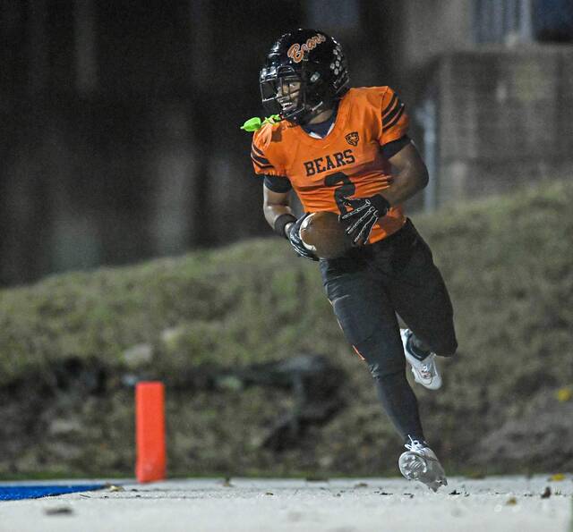 High school football roundup for Oct. 19, 2024: Clairton scores 84; Bishop Canevin wins Class A showdown with Monessen