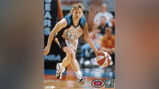 7855258_web1_ptr-WomenSports-1-WEB