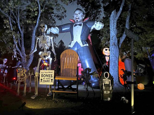 7855342_web1_naj-halloween-103124-1