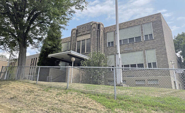 7859576_web1_vnd-ColfaxElem-102424
