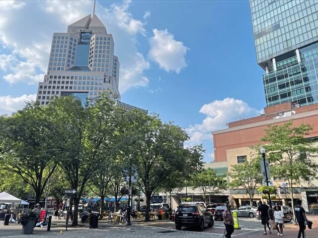 7871974_web1_PTR-Highmark-MarketSquare-DowntownPittsburgh-2024