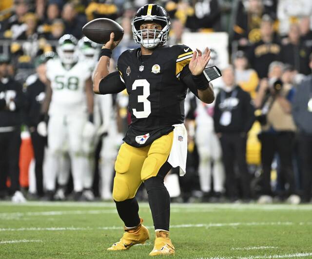 7874475_web1_ptr-Steelers13-102224