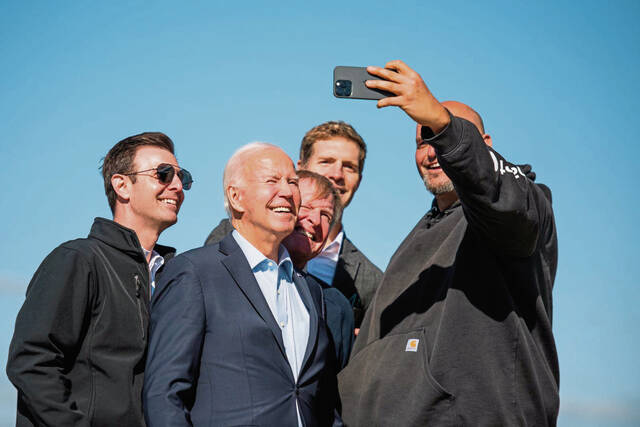 7874636_web1_ptr-bidenvisit3-102724