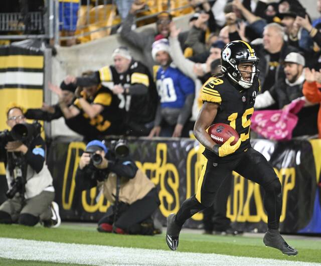 7879770_web1_ptr-SteelersGiants13-102924