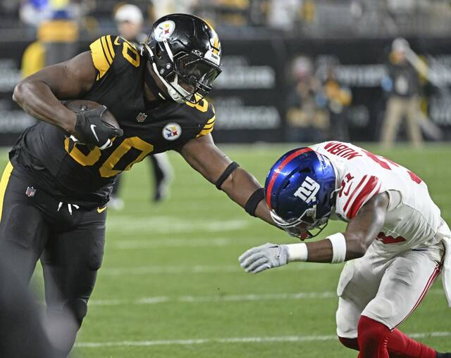 7880523_web1_ptr-SteelersGiants02-102924