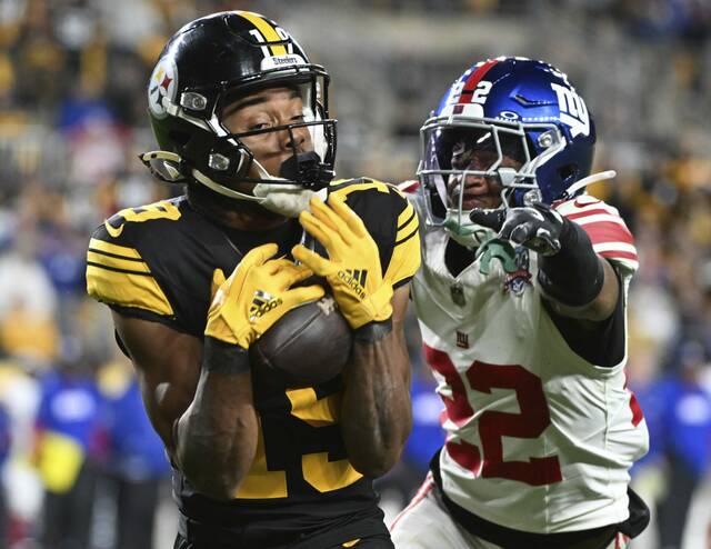 7880523_web1_ptr-SteelersGiants07-102924