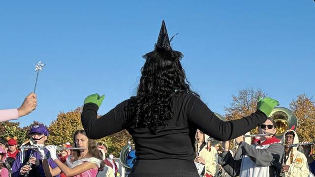 7890329_web1_naj-trickortrot-110724-5