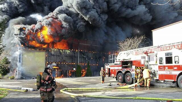 7880110_web1_sew-firechief-110724-4
