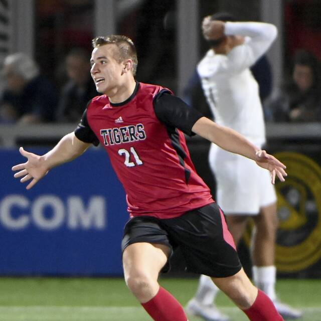 Moon wins WPIAL boys soccer championship over Franklin Regional