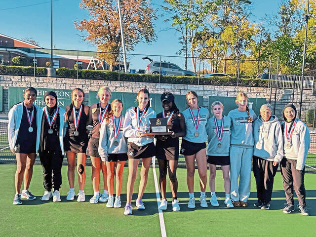 Quaker Valley tennis team ‘paid their rent’ during season to remember
